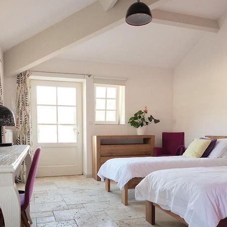 Chateau De Puissentut Bed & Breakfast Homps  Bagian luar foto