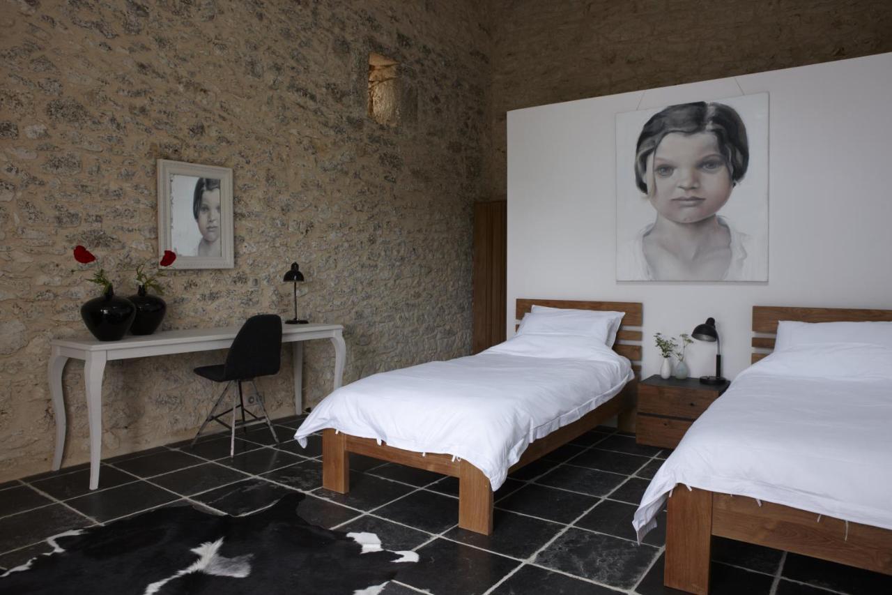 Chateau De Puissentut Bed & Breakfast Homps  Bagian luar foto