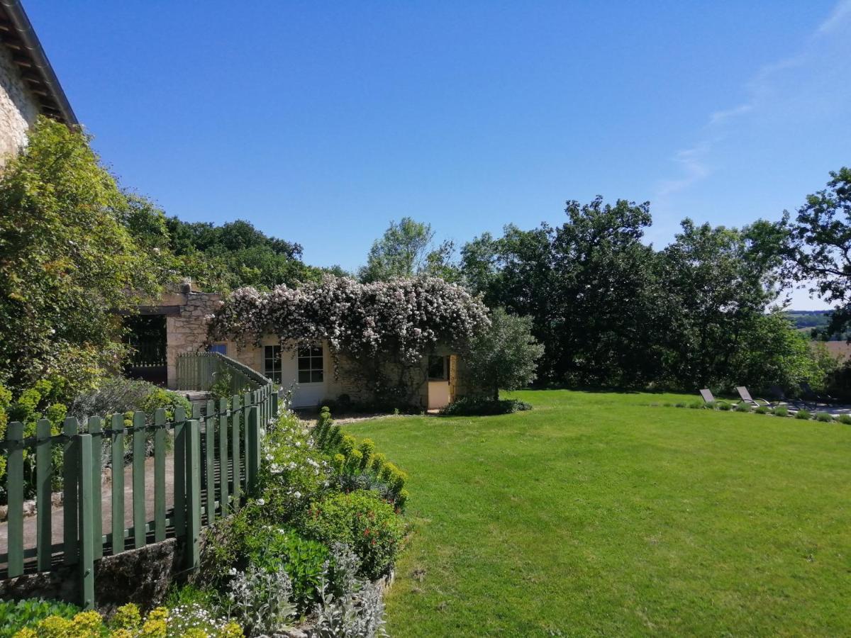 Chateau De Puissentut Bed & Breakfast Homps  Bagian luar foto